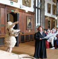 Oh No! Here comes Mister Louse!